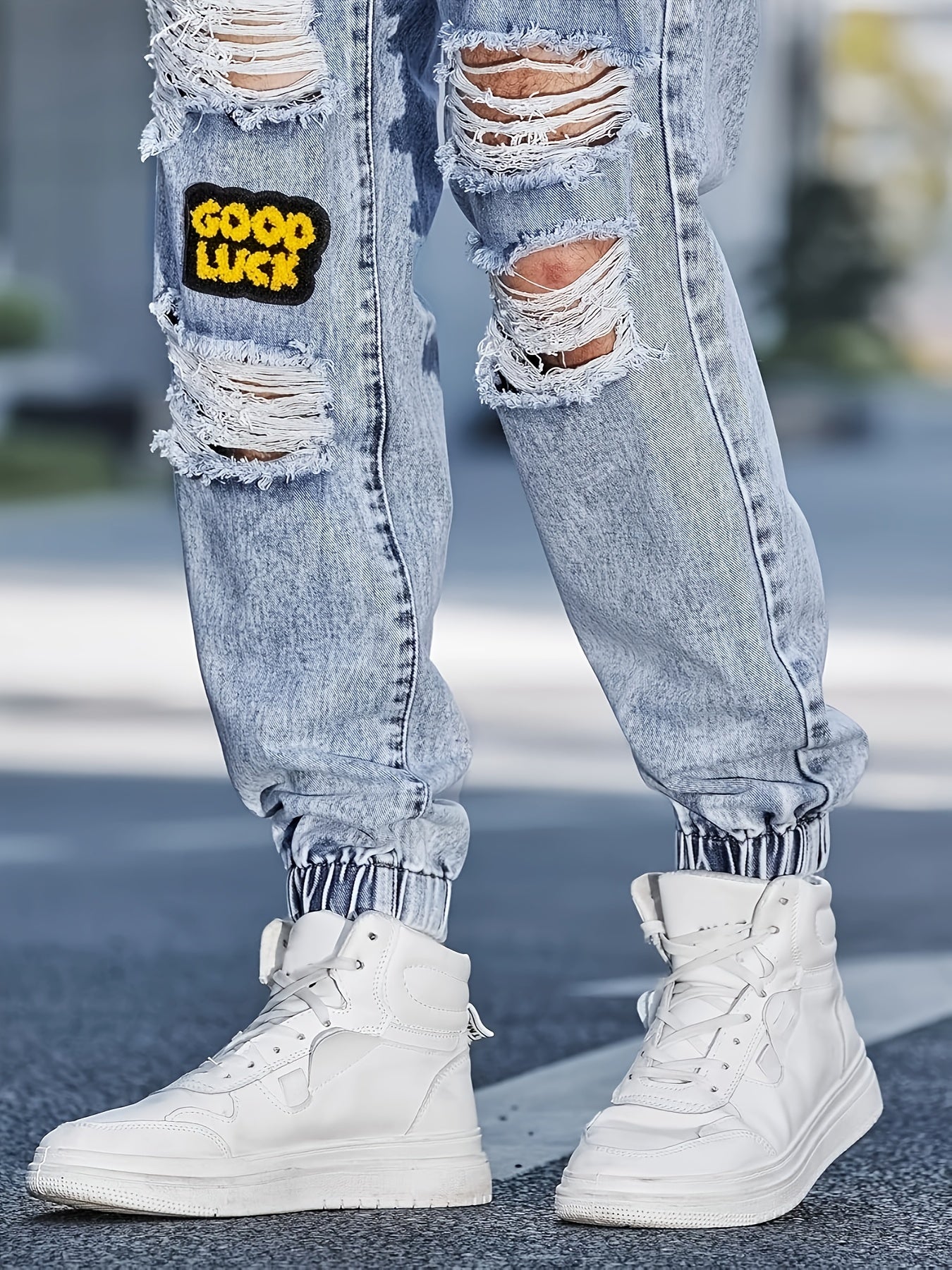 Pantalones de mezclilla sueltos  hombre con parches de rodilla rasgada