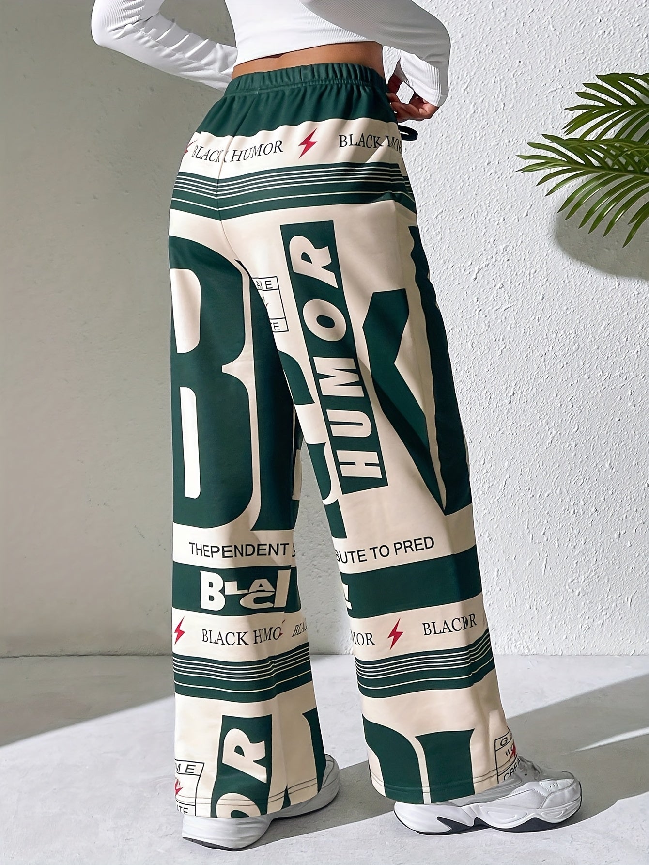 Pantalones de mujer con estampado de letras 'BLACK HUMOR'