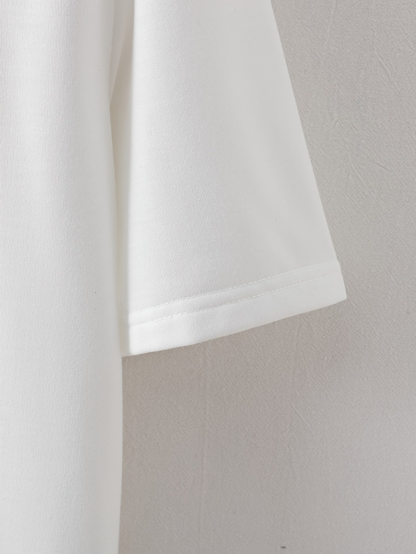 Camiseta gráfica hombre - "Perfeccionista" y "Libre y vida" con diseño de oso morado, ajuste holgado Importante: esta camiseta va holgada